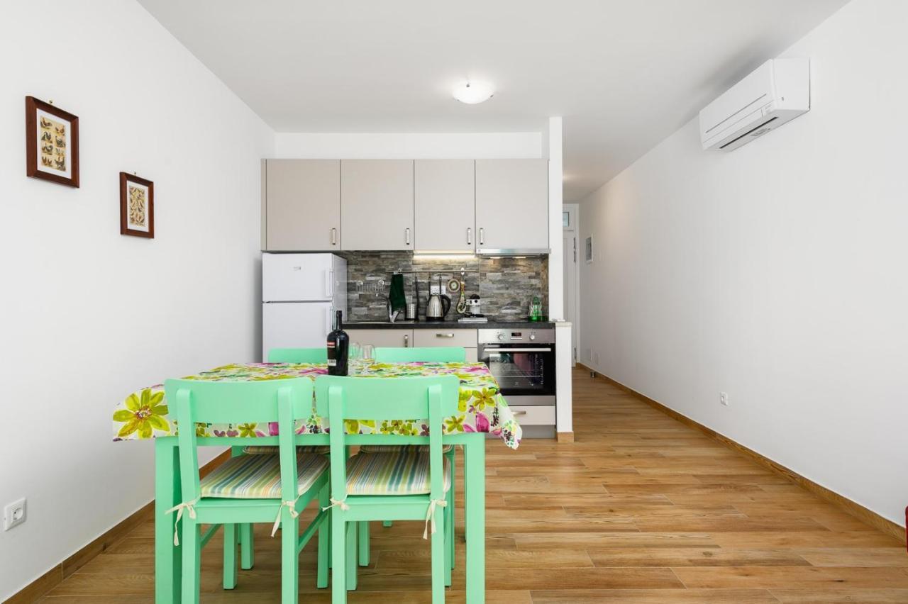 Andrea House With Apartments อูมัค ภายนอก รูปภาพ
