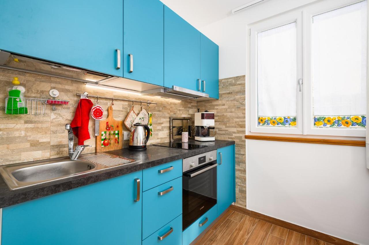 Andrea House With Apartments อูมัค ภายนอก รูปภาพ